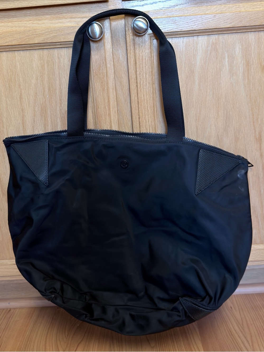 Lululemon packable tote